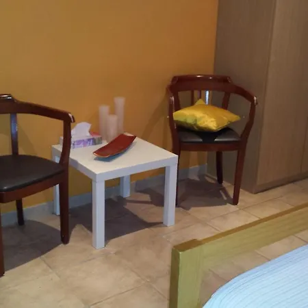 Bed & Breakfast La Debottee Belge
